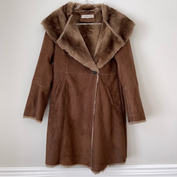 Gerard Darrel Brown Fur Coat - Picture 1 of 13